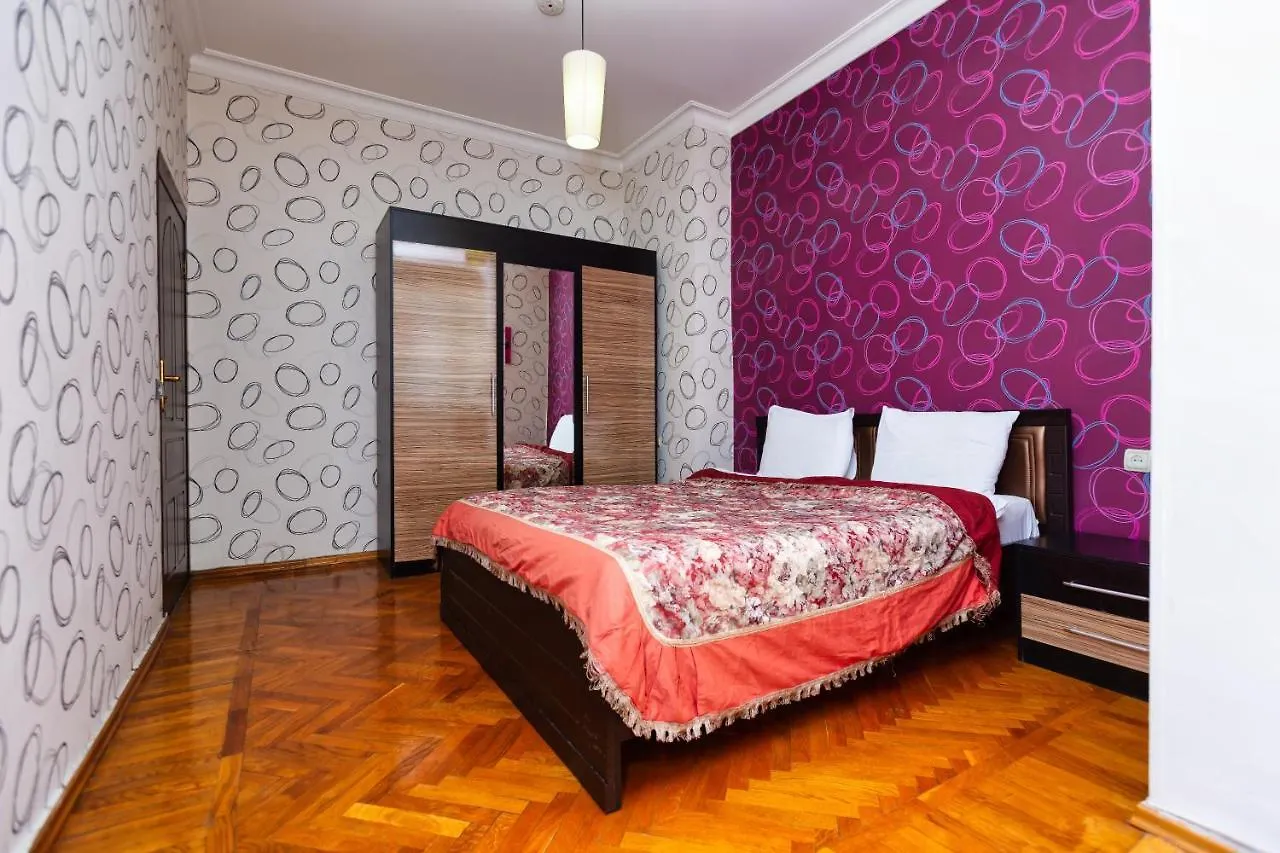 Azneft Square Sea View Family Apartments Baku