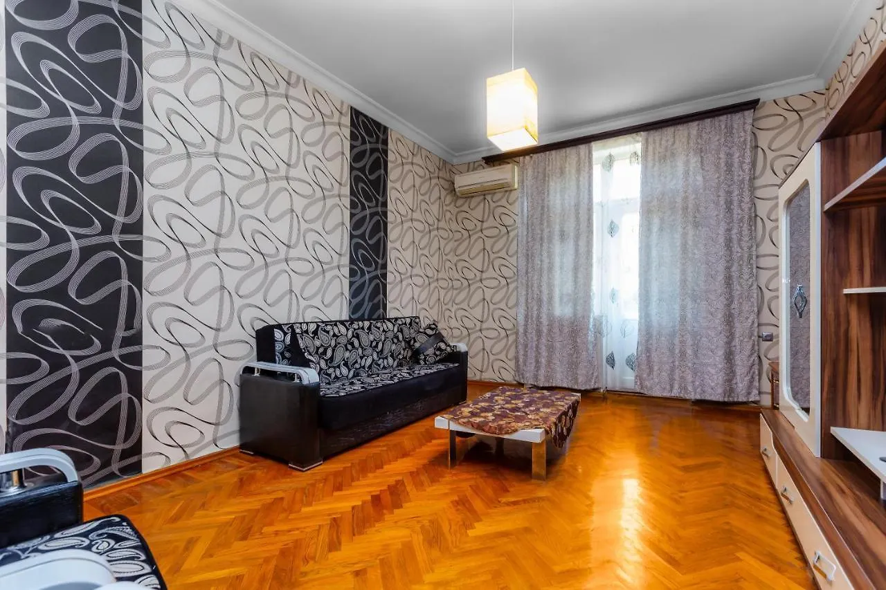 Azneft Square Sea View Family Apartments Baku